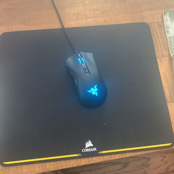 TECWARE PHANTOM RGB MECHANICAL KEYBOARD WITH RAZER DEATHADDER V2 (SOLD TOGETHER) - Picture 8 of 8